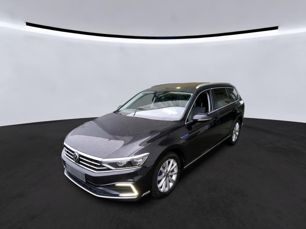 Volkswagen Passat Variant GTE AHK 1.Hand unfallfrei PHEV
