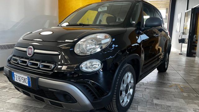 Image of Fiat 500L Cross
