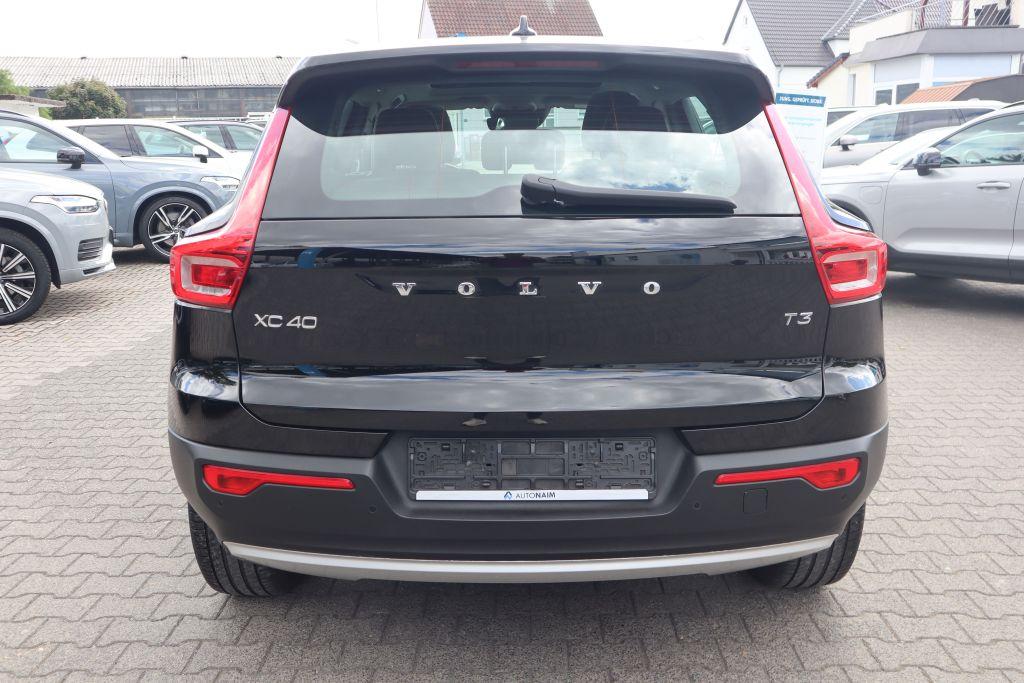 Volvo XC40 T3 Momentum|NAVI|PANO|SHZG|LED|LEDER|