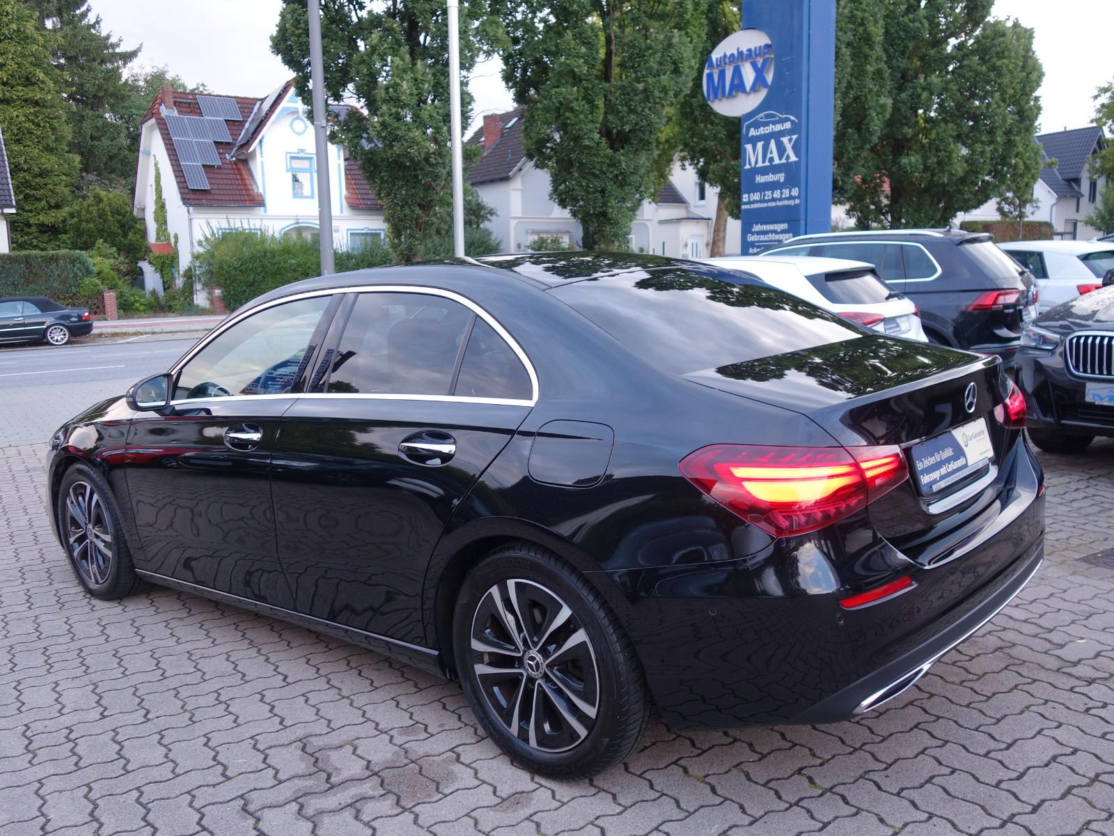 Mercedes-Benz A-Class 2.0D/Limousine/PROGRESSIVE/1-HAND, миниатюра 17
