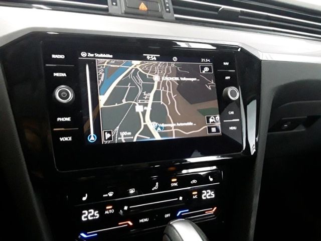 Passat Variant 1.5 TSI DSG Business LED+NAVI+RFK