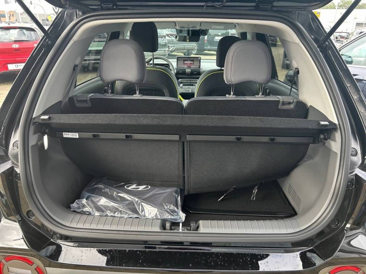 Fahrzeugabbildung Hyundai INSTER Cross (MY26) 49 kWh (115 PS) Elektro Komf