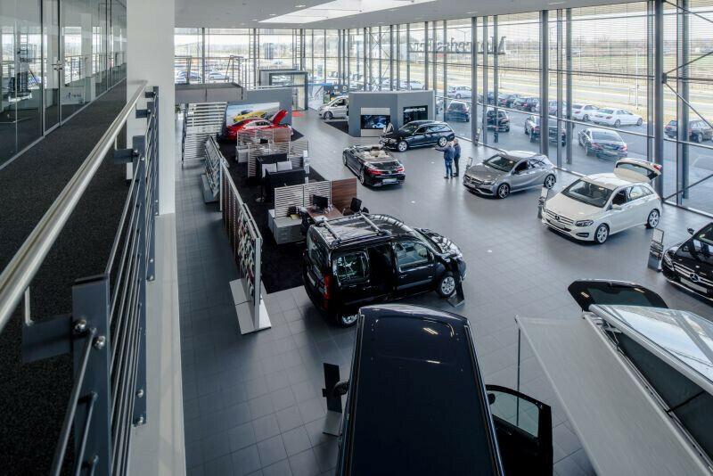 showroom-image-bottom