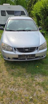 Kia Cerato 2.0 CRDi EX EX - Kia Cerato aus 2004
