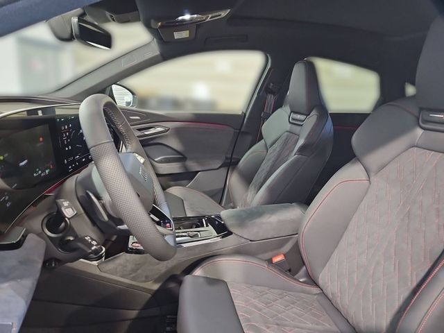 SQ6 Sportback e-tron EDITION ONE GREY+AHK+PANO+