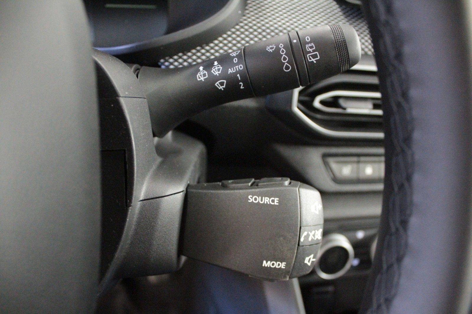 Fahrzeugabbildung Dacia Jogger Hybrid 140 Expression*7-Sitzer*