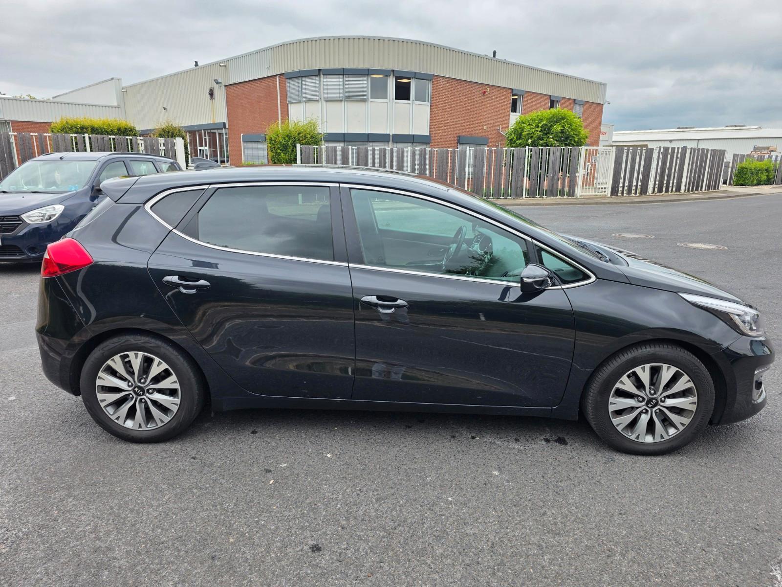 Kia Ceed 1.6 CRDi DynamicLine Euro6