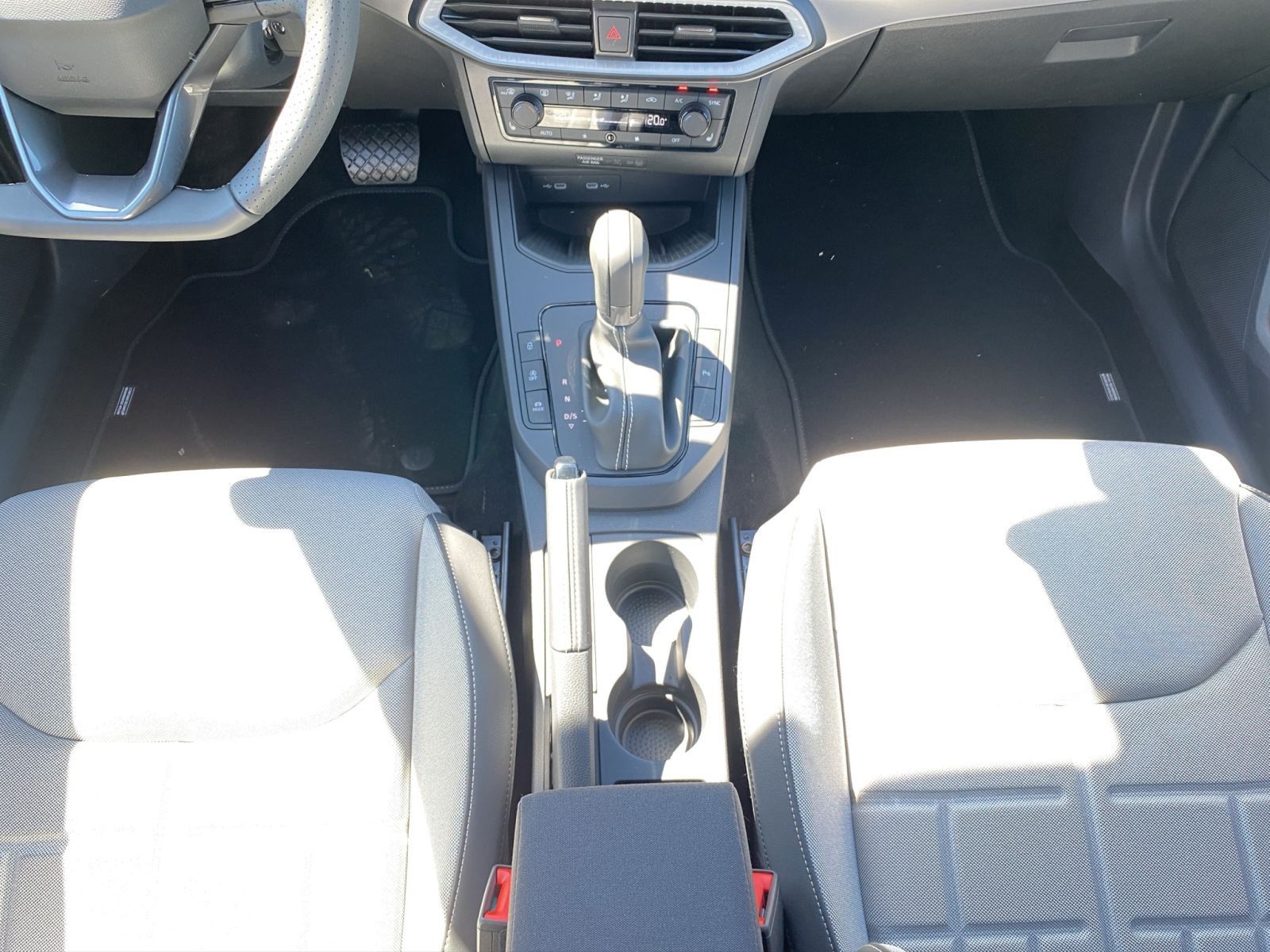 Seat Arona - Bild 15