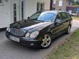 Mercedes-Benz E 270 CDI T ELEGANCE Elegance - gebrauchte Mercedes-Benz E 270 aus dem Jahr 2004