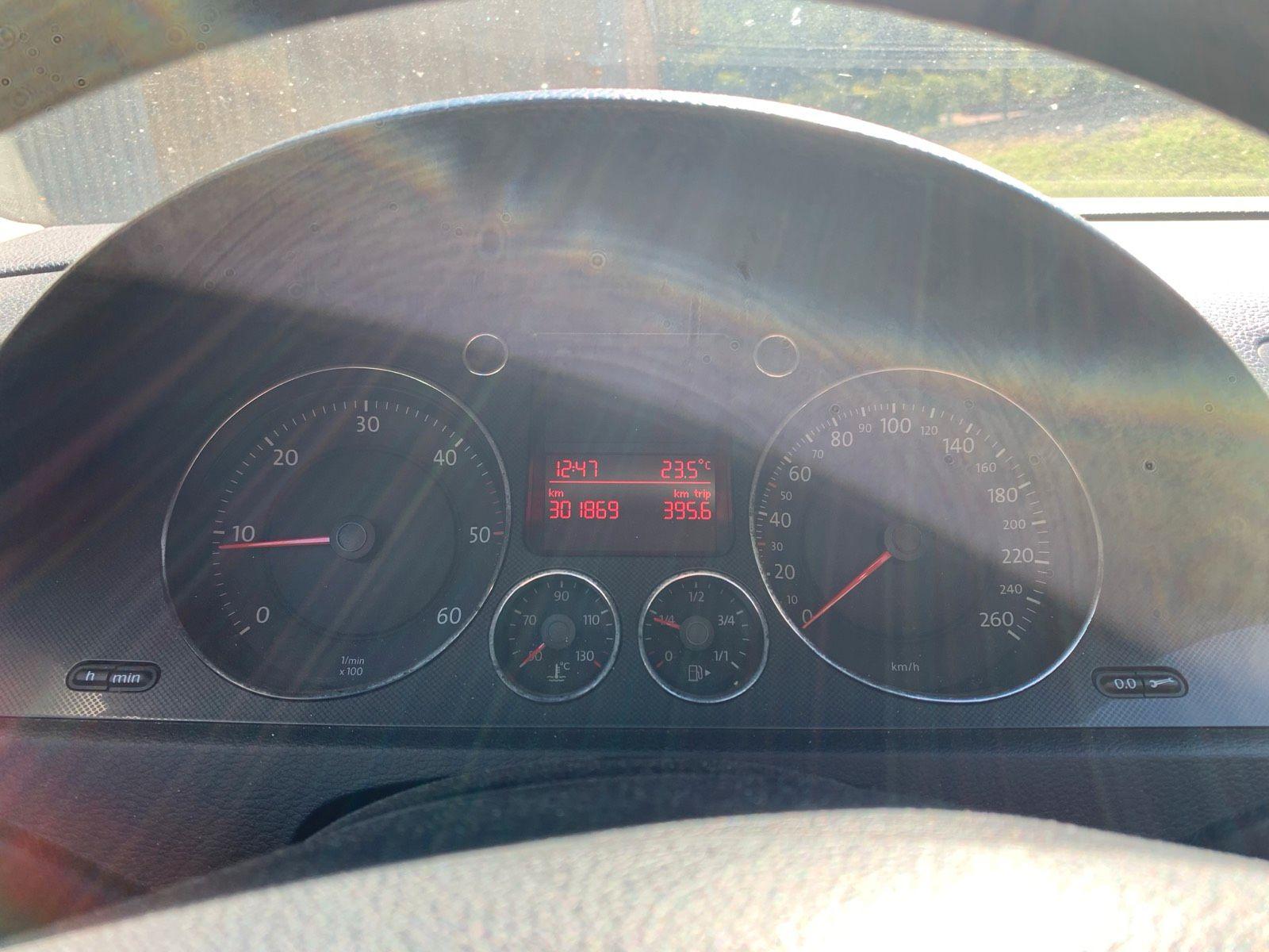 Volkswagen Passat 2006 — photo 10