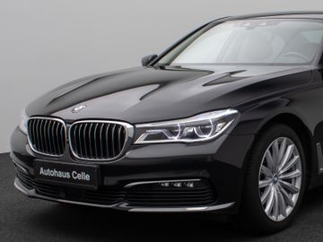 Fahrzeugabbildung BMW 730d xDr LED ACC HUD HI-FI DAB Kamera 360°