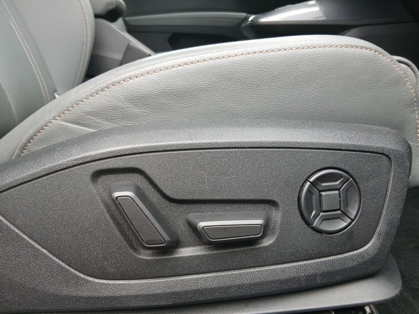 Audi Q4 e-tron - Bild 22