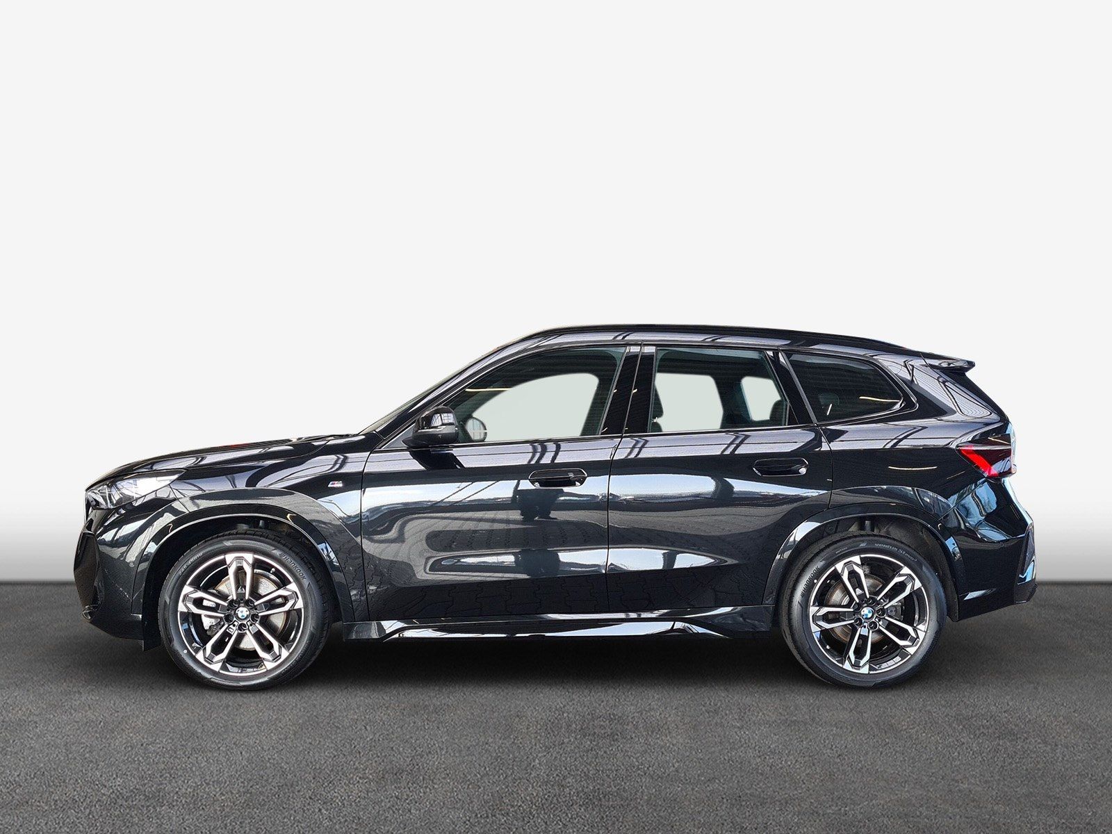 BMW X1 xDrive23d M-Sport AHK Massage Finanz. 1,99% foto 5