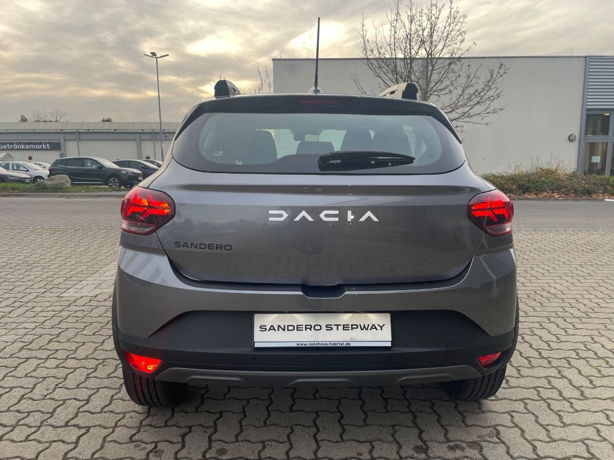 Dacia Sandero - Bild 5