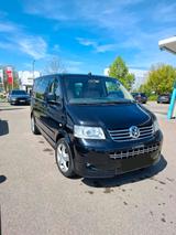 Volkswagen T5 Multivan Bus - gebrauchte VW T5 aus dem Jahr 2006