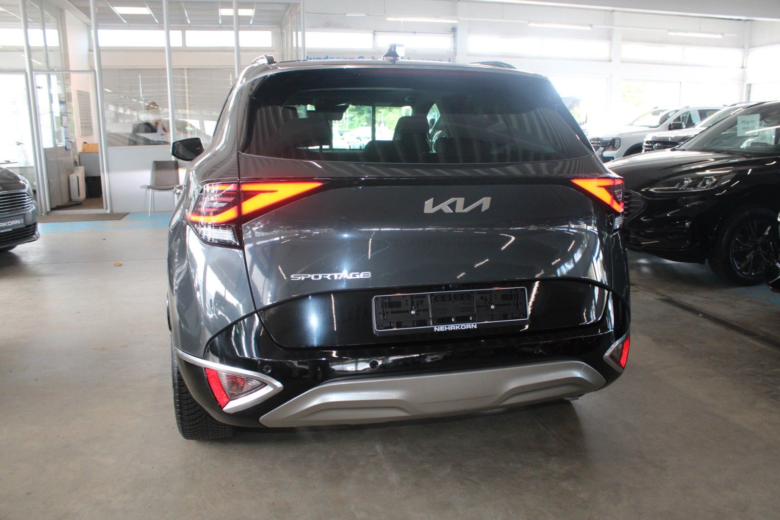 Fahrzeugabbildung Kia Sportage Spirit DCT MHEV 360° PANO ACC LED uvm.