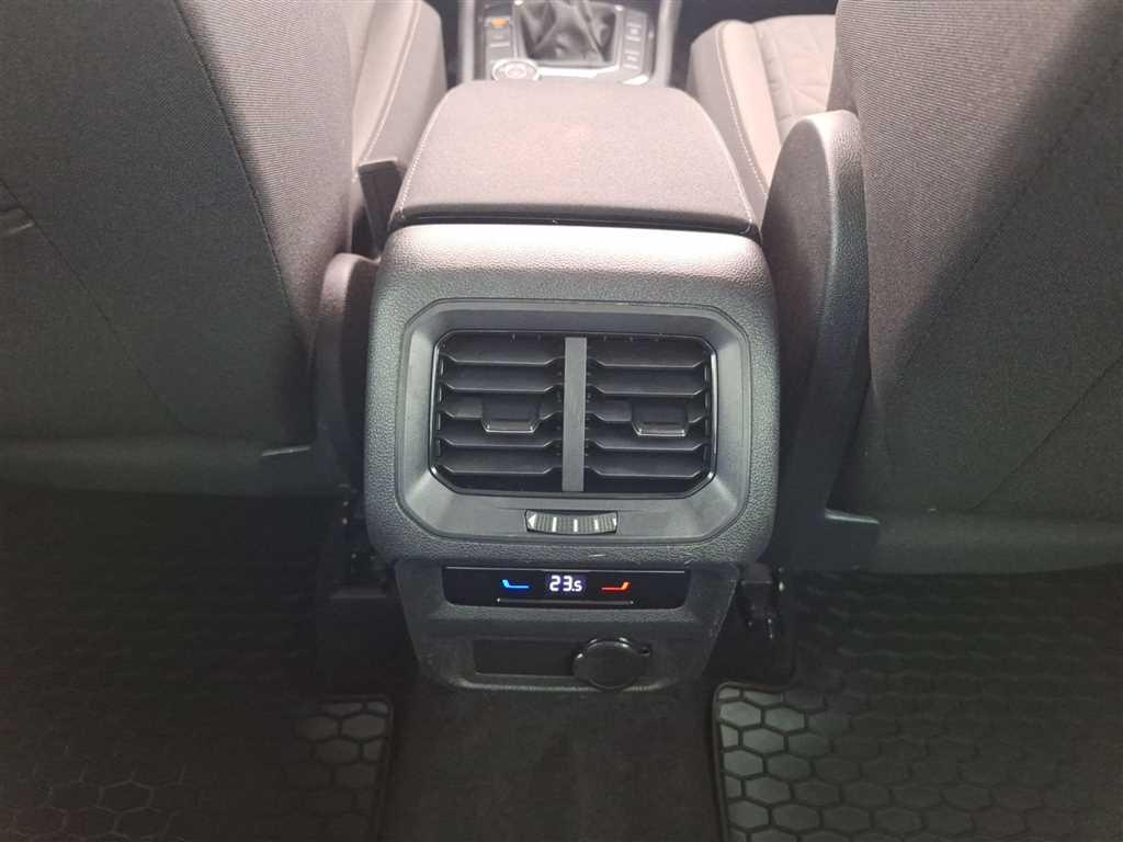 Volkswagen Tiguan 2.0 TDI DSG 4MOTION Standhz Navi