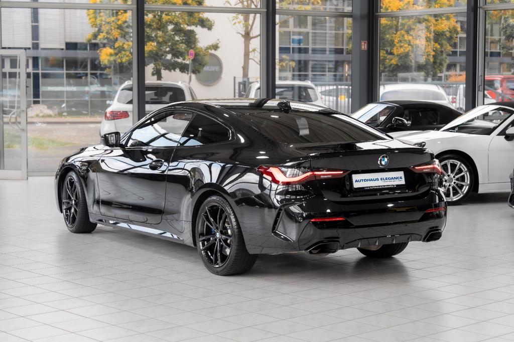 BMW M440