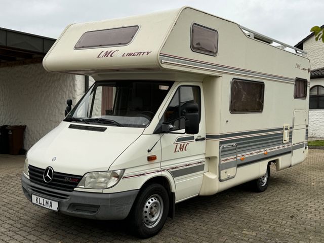 LMC Liberty*Automatik*109.000Km*Klima*Festbett*Solar