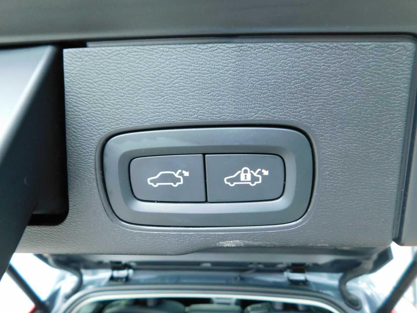 Fahrzeugabbildung Volvo XC60 T8 AWD Recharge Inscription