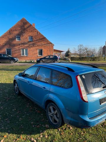 Ford Focus MK 2 1.6 tdci Baujahr 2010