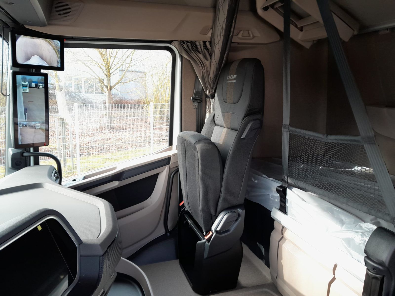 Fahrzeugabbildung DAF FT XG 480 LD 2x vorhanden