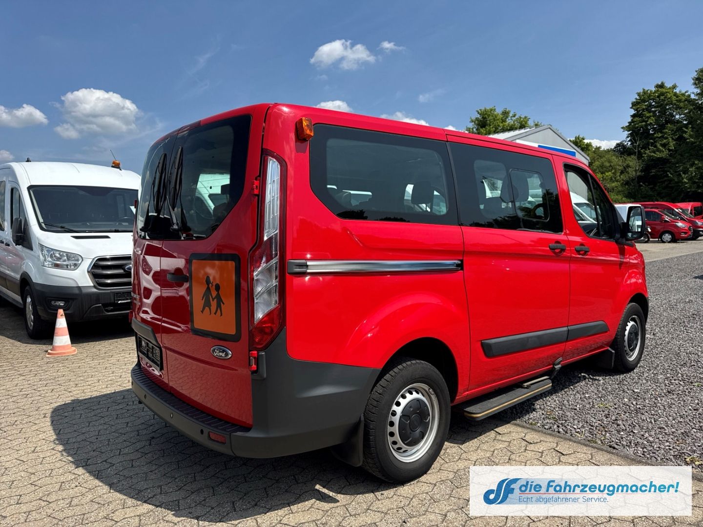 Fahrzeugabbildung Ford Transit Custom Kombi 300 L1 2.2 TDCi *4107