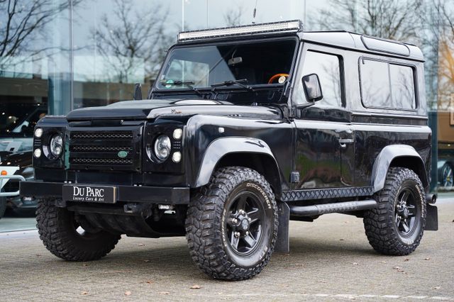 Land Rover Defender 90 6-Persons Recaro