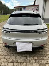 Porsche Macan 2.0 - 8-fach bereift, viele Extras - gebrauchte Porsche Macan aus dem Jahr 2021