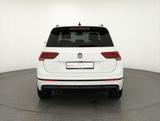 Volkswagen Tiguan 2.0 TSI DSG 4M R-Line LED Navi ACC 360° - Volkswagen Tiguan mit Benzin-Antrieb: Geländewagen, Automatik