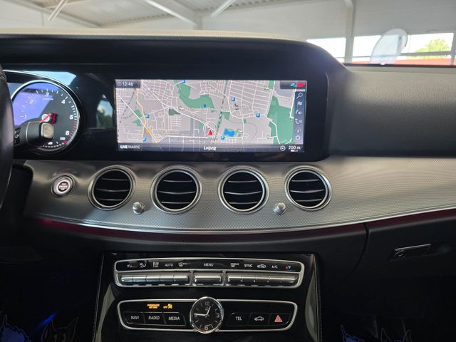 MERCEDES-BENZ E 220 — Foto 19