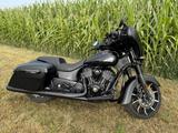 Indian Chieftain Dark Horse  Thunder Black Smoke - INDIAN BENZIN CHOPPER