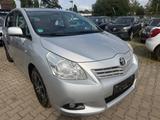 Toyota Verso Life*7 SITZE*KAMERA*NAVI*TEPMOMAT*PDC - Toyota Verso mit Benzin-Antrieb: Kleinbus, Automatik