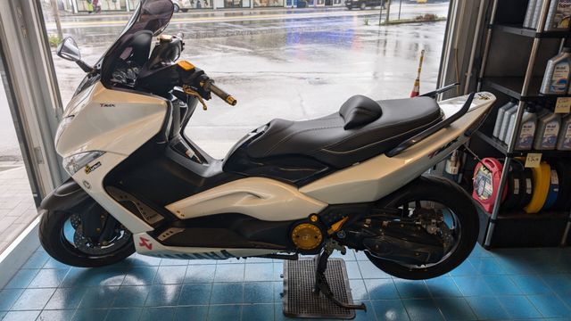 Yamaha Tmax 500