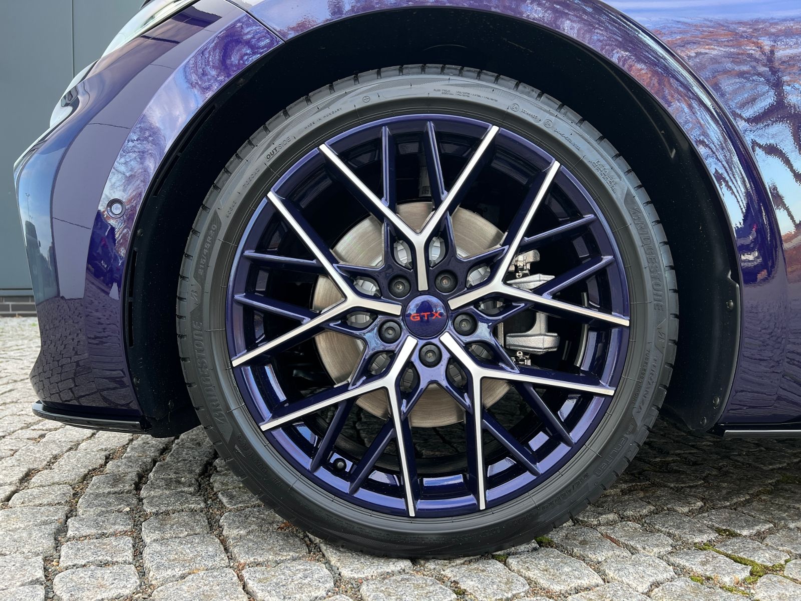 Fahrzeugabbildung Volkswagen ID.3 GTX Performance FIRE+ICE *Navi, Head-Up, Pa