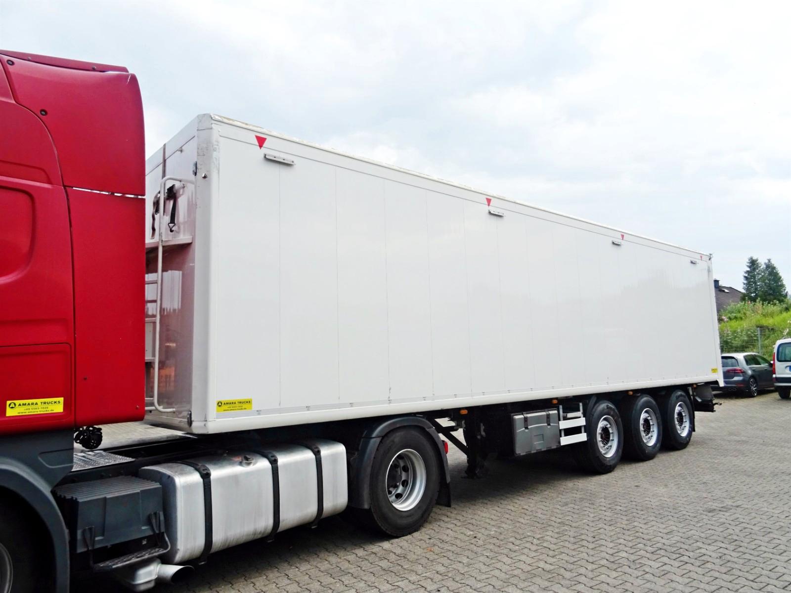 Kraker CF 200 - 62m³ / VERMIETUNG