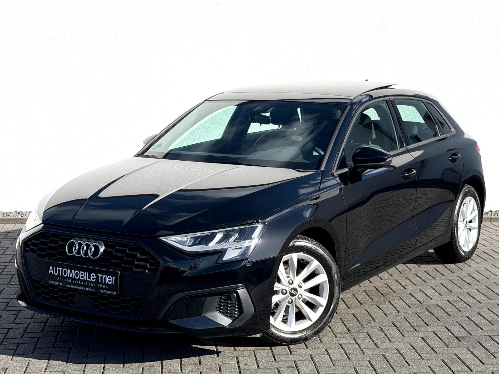 Audi A3 Sportback 35 TFSI sport  /NAVI/LED/B&O/PANO/