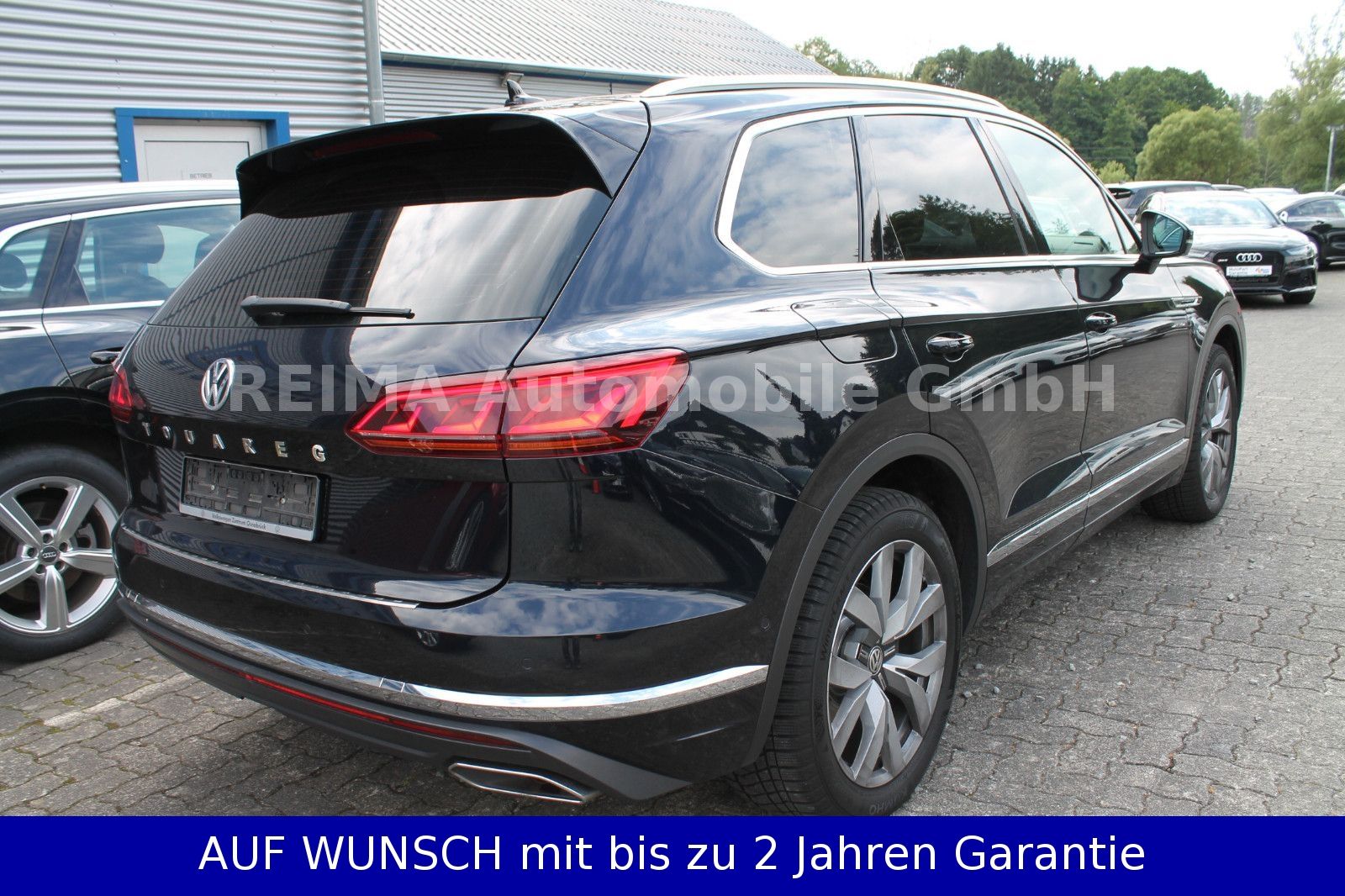 Fahrzeugabbildung Volkswagen Touareg 3,0D Elegance 4Motion, Pano, Luft
