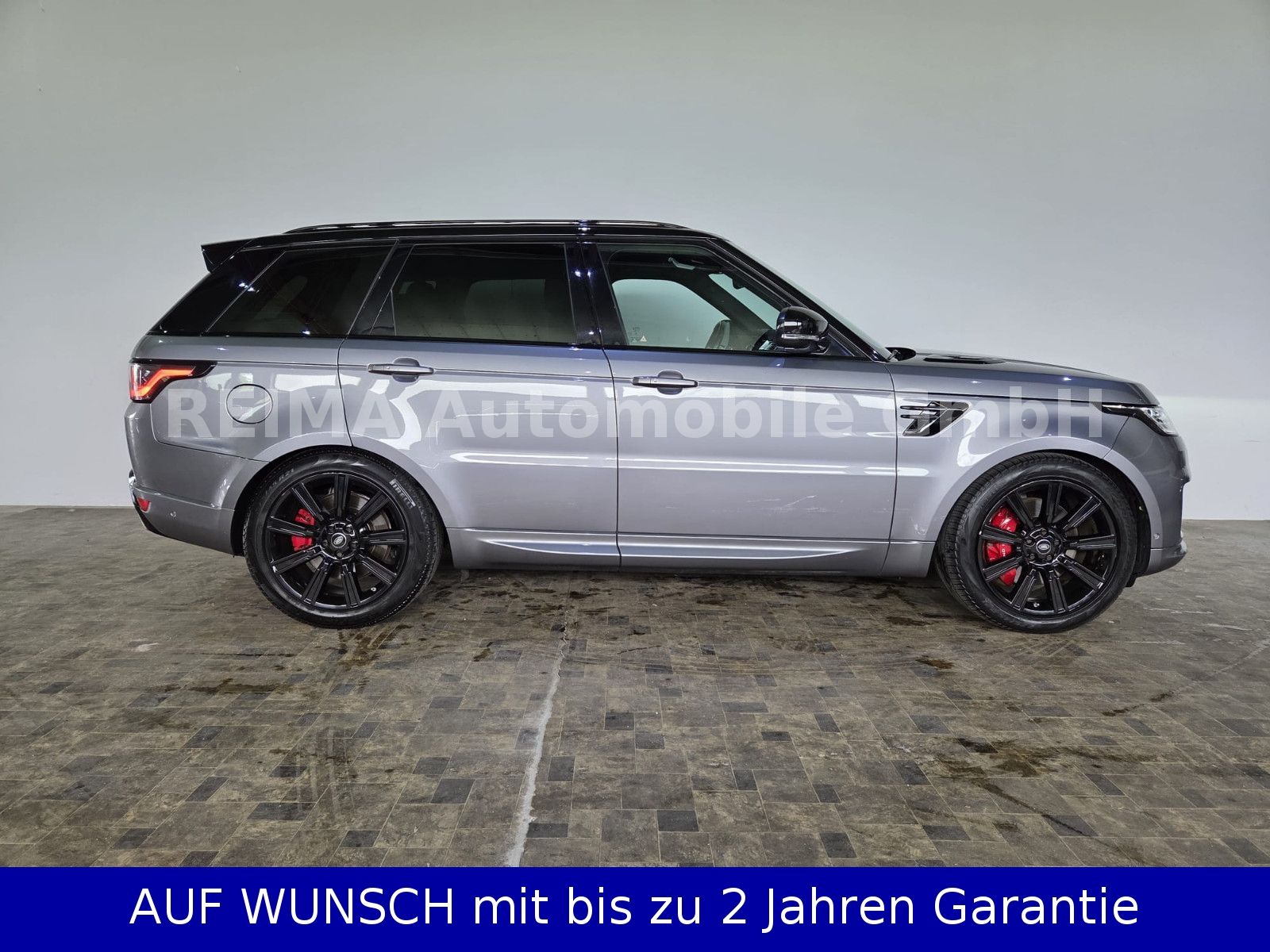 Fahrzeugabbildung Land Rover Range Rover Sport HSE P 400E Hybrid, Matrix