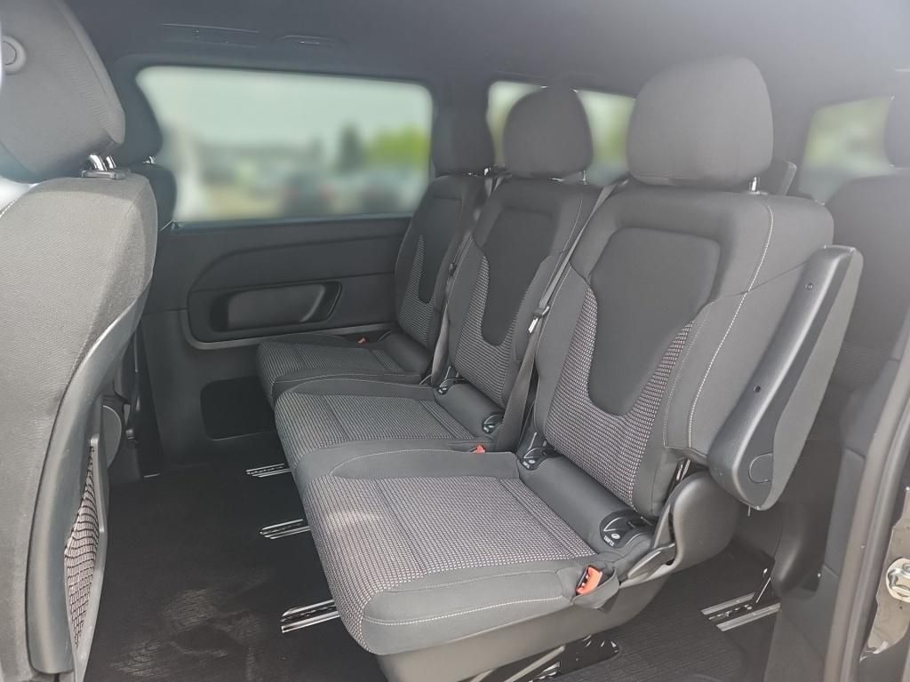 Fahrzeugabbildung Mercedes-Benz V 250 Style lang 7 Sitze 2,5t AHK Standhzg EASY