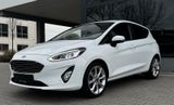Ford Fiesta Titanium WENIG KM*1.HD*FORD GARANTIE*NAVI - Ford Fiesta Gebrauchtwagen in Mannheim