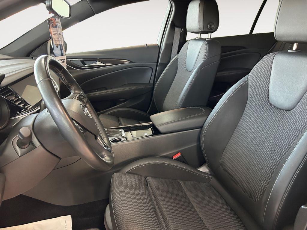 Fahrzeugabbildung Opel Insignia ST 2.0 Diesel Automatik Elegance