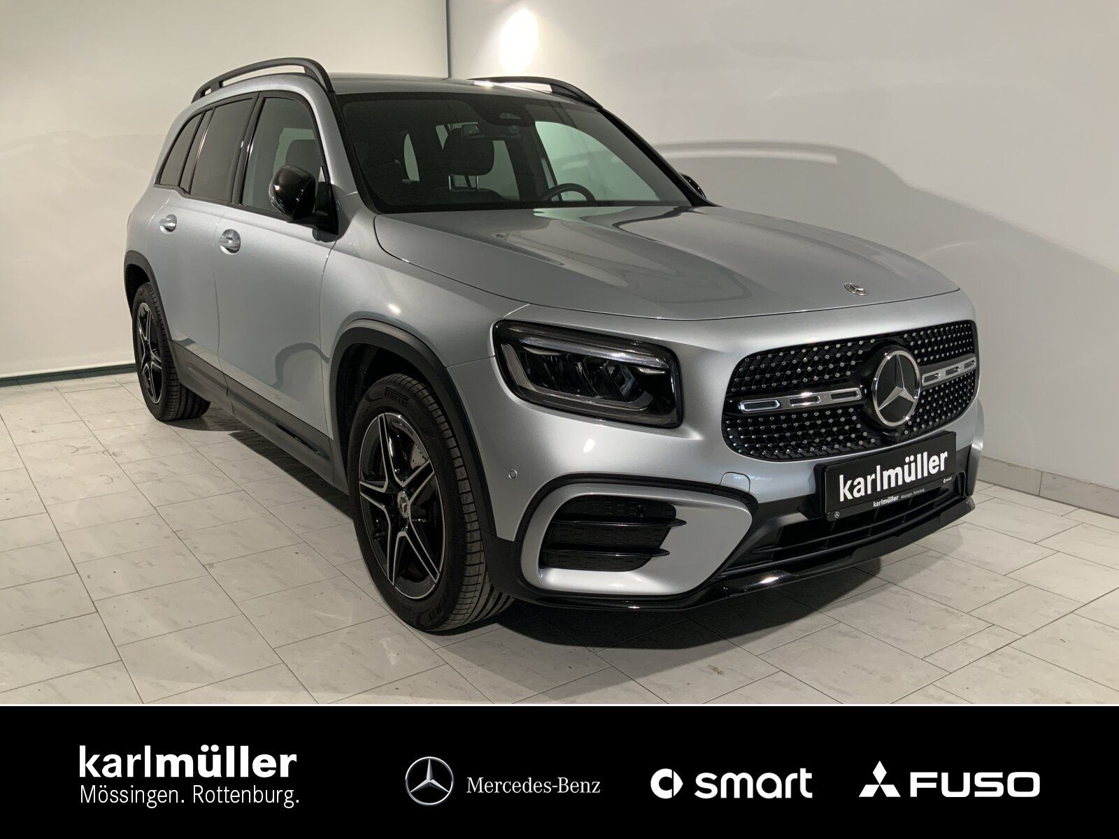MERCEDES-BENZ GLB 200 AMG-L Distr+Night+Totw+KeyGo+Ambie+LED