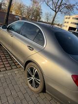 Mercedes-Benz E 220 d Autom. - 1.Hand Schiebedach gr Display  - : Taxi, Limousine