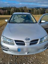 Nissan primera - gebrauchte Nissan Primera aus dem Jahr 2002