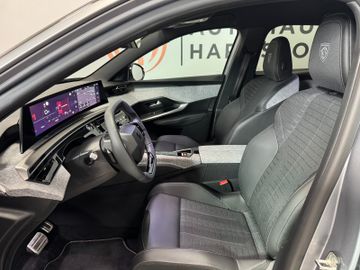 Peugeot 3008 1.2 145 GT LED*180Grad*Navi*elek.Koffer