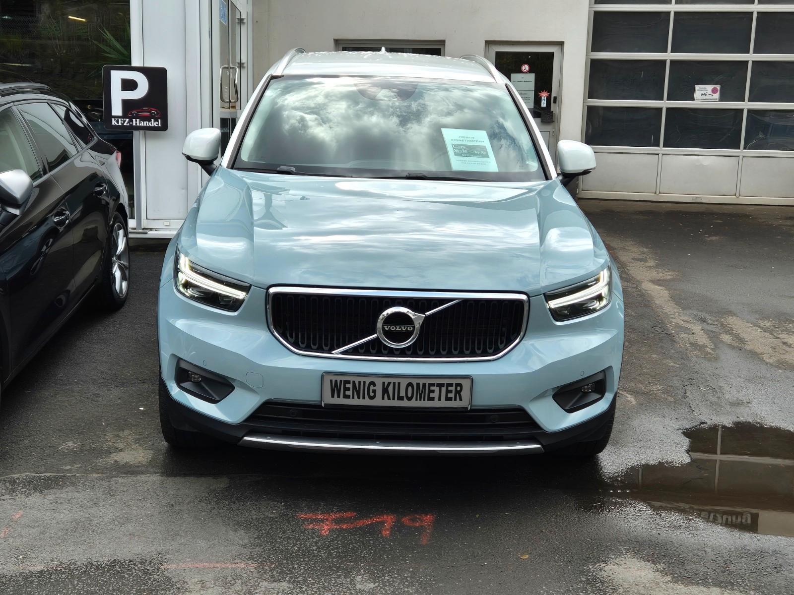 Volvo XC40 1,5 Momentum/Bicolor/Sound/Motorhaube Hagel