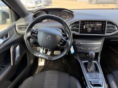 PEUGEOT 308 1.2 SW GT/PANO/AUTOMATIK/NAVI/LED/MASSAGE
