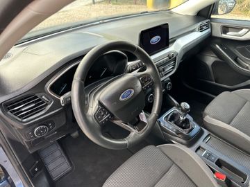Ford Focus - 9