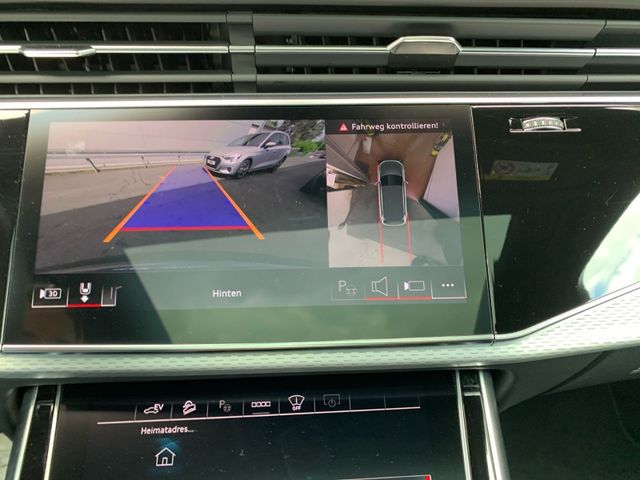 Q7 55 TFSI e QUATTRO S-LINE LED+PANO+AHK+HUD+B&O